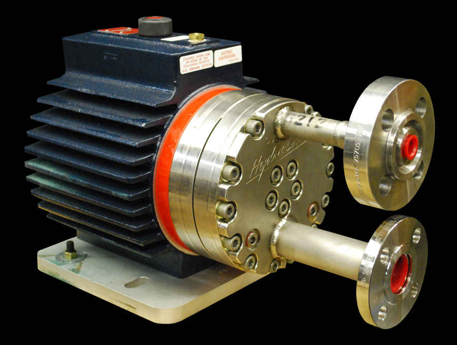 Hydra-Cell D-15 with Custom Flanges